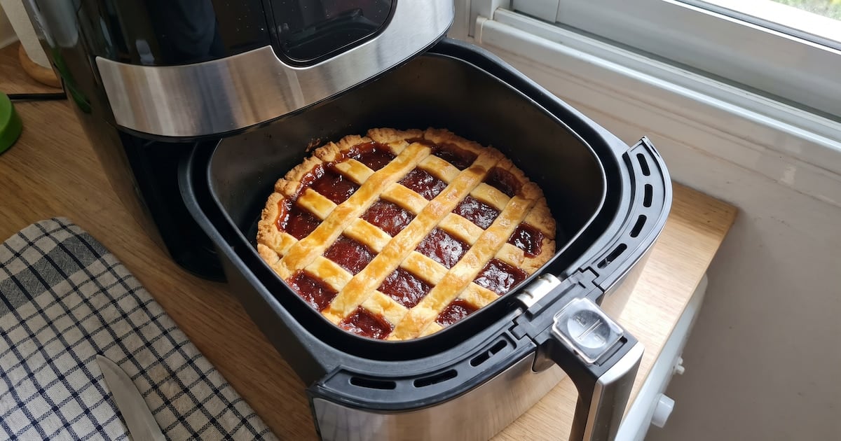 Las freidoras de aire ya miran lo que cocinan: cómo la inteligencia artificial cambia la cena en casa
