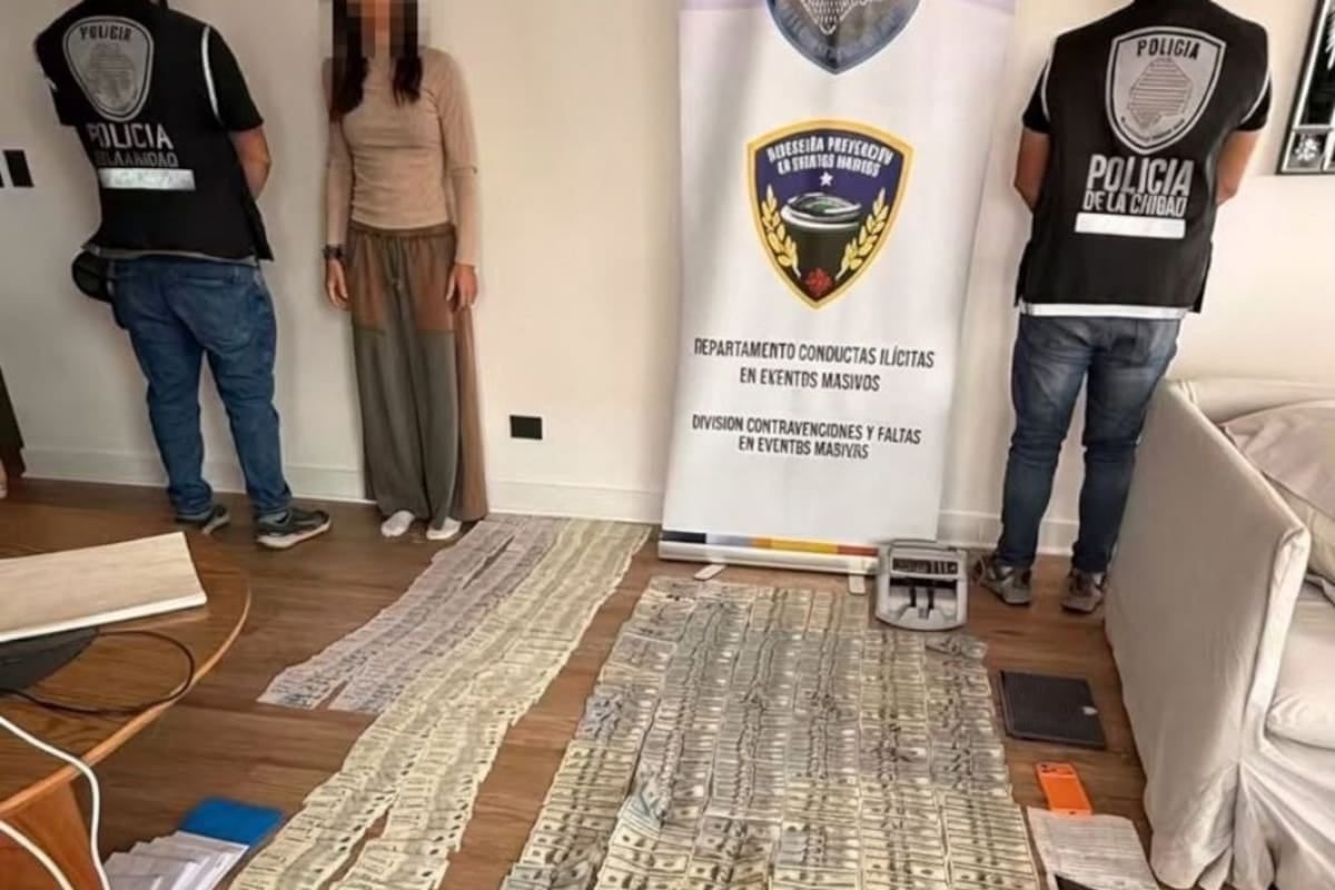 Allanamiento en Vicente López por presunta reventa de entradas: secuestran casi diez millones de pesos y más de 56 mil dólares