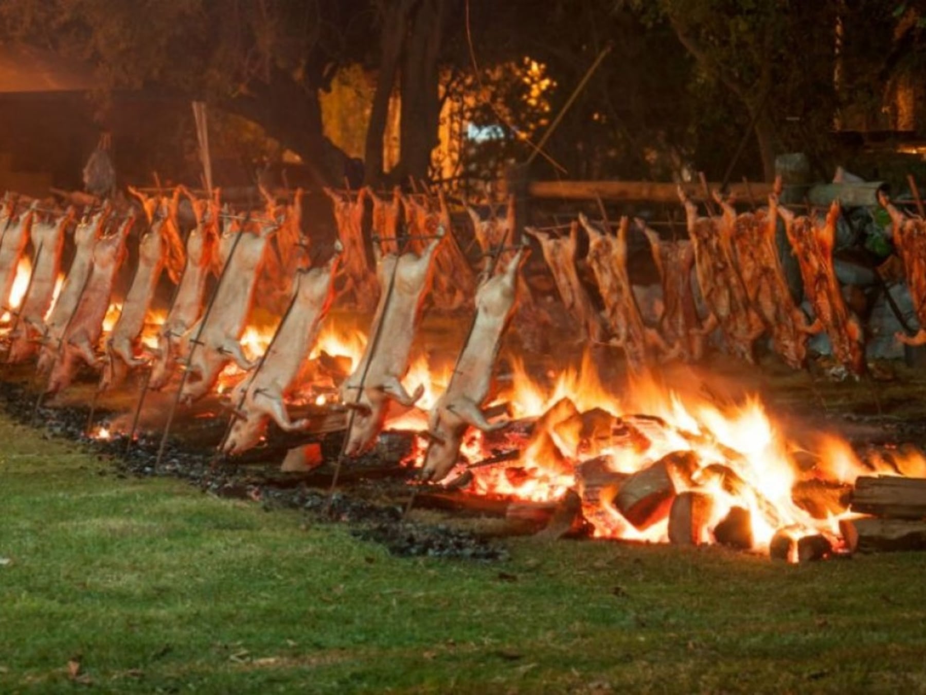 Seis fiestas populares para escaparse por Buenos Aires en el fin de semana largo