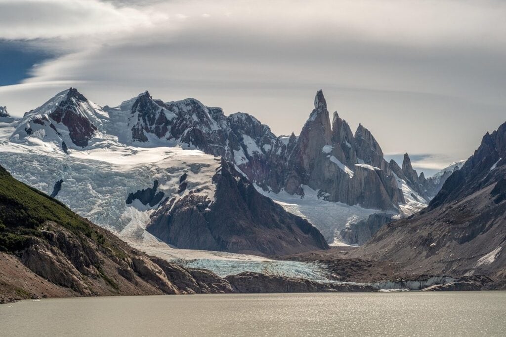 Una turista de Buenos Aires pasó siete horas esperando el rescate en el sendero al refugio Frey