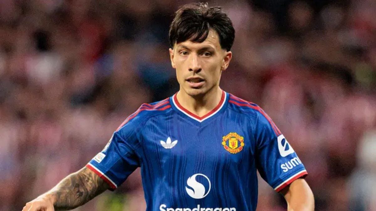 Martínez le pidió refuerzos al United y Rooney le pegó de atrás