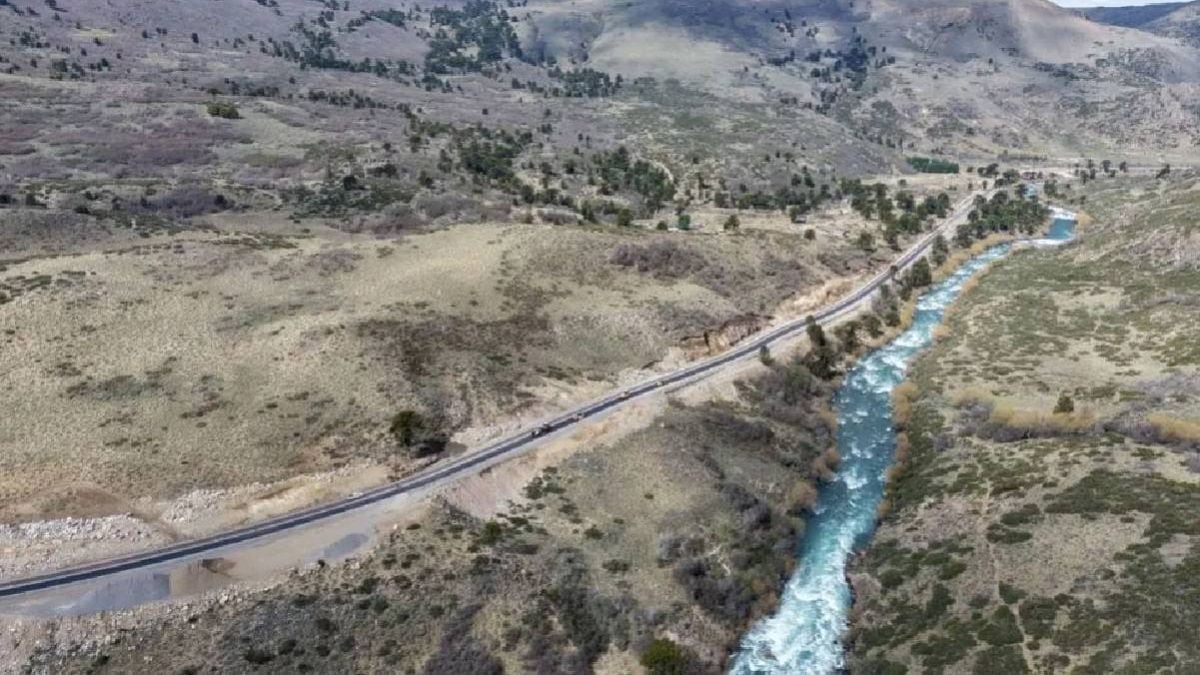 La Ruta 23, el cordón que une Aluminé y Villa Pehuenia, deja el ripio y queda asfaltada antes del 20 de enero