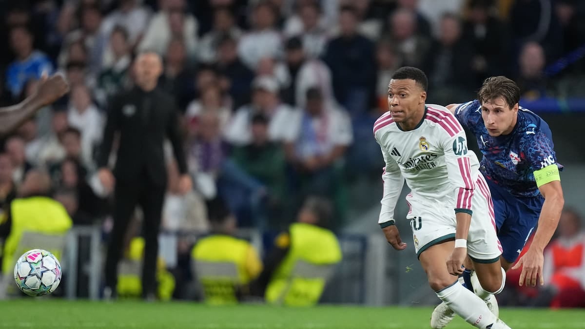 Argentinos en llamas: Paz goleó al United, Buendía facturó de penal y Demichelis se llevó una paliza en el Bernabéu