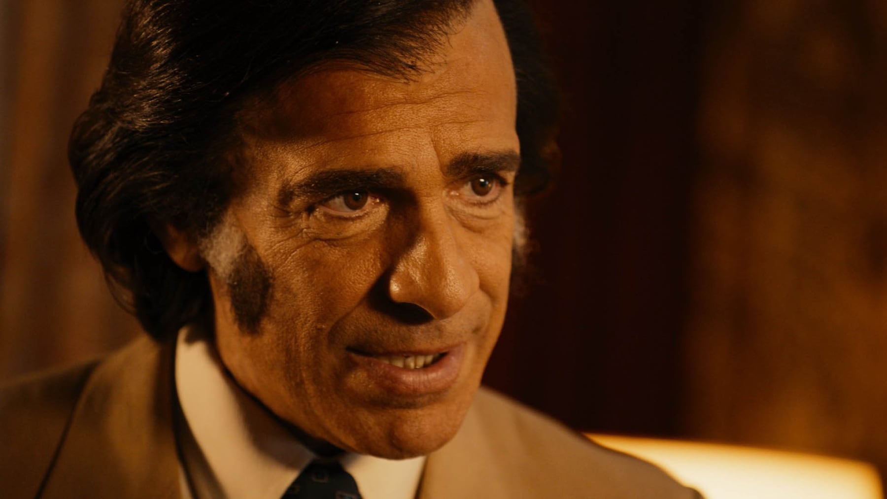 “Menem”: se dio a conocer el primer adelanto de la serie protagonizada por Leonardo Sbaraglia