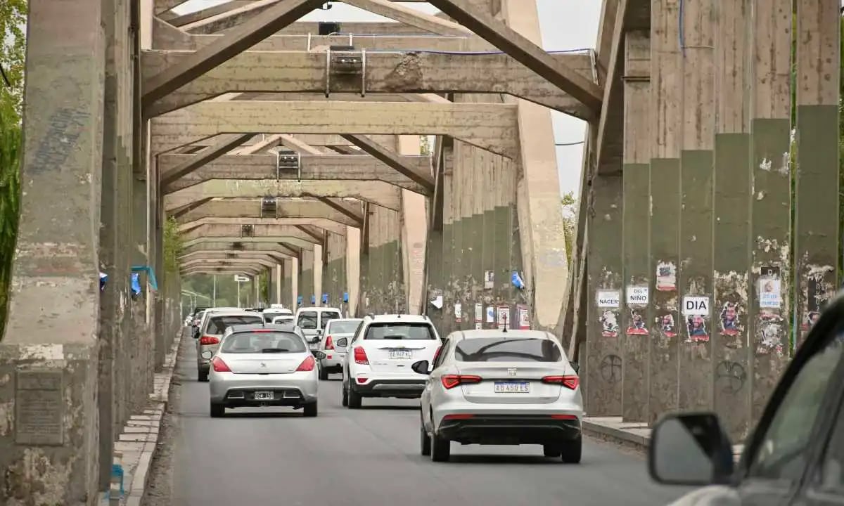 Quién era la ciclista que falleció por el accidente del puente viejo