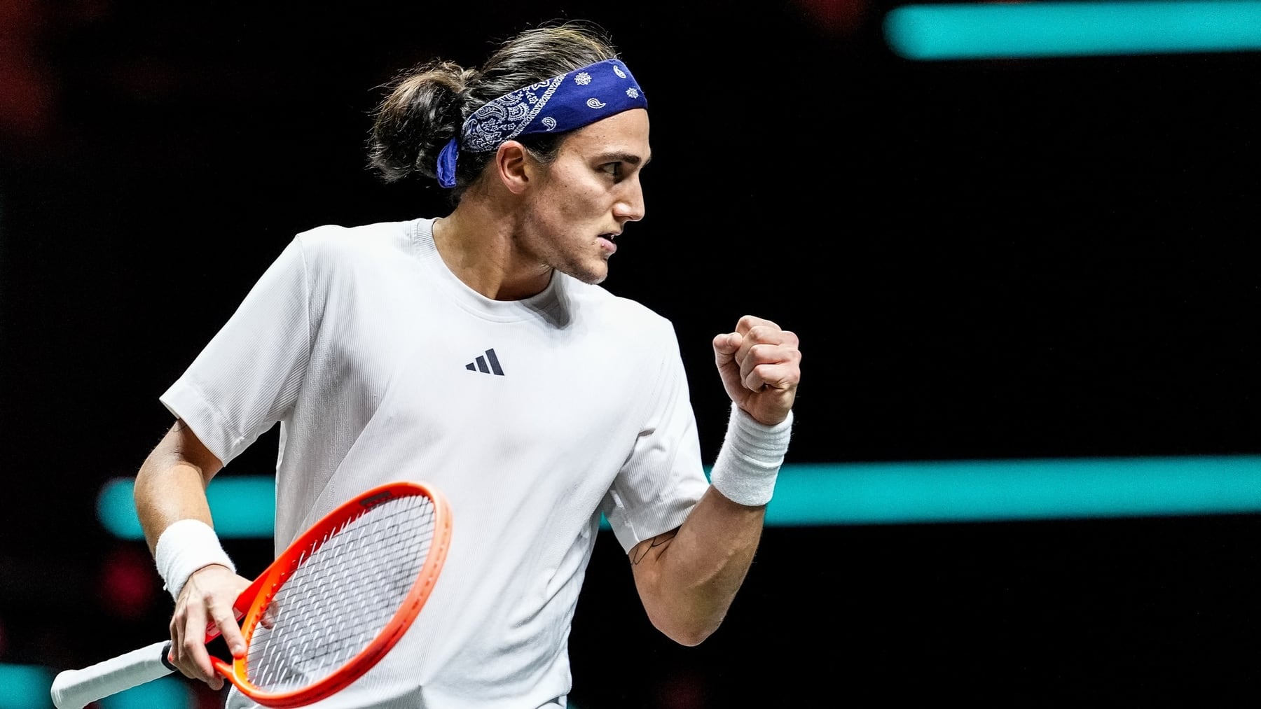 Bellucci sigue imparable en su gran semana en Rotterdam