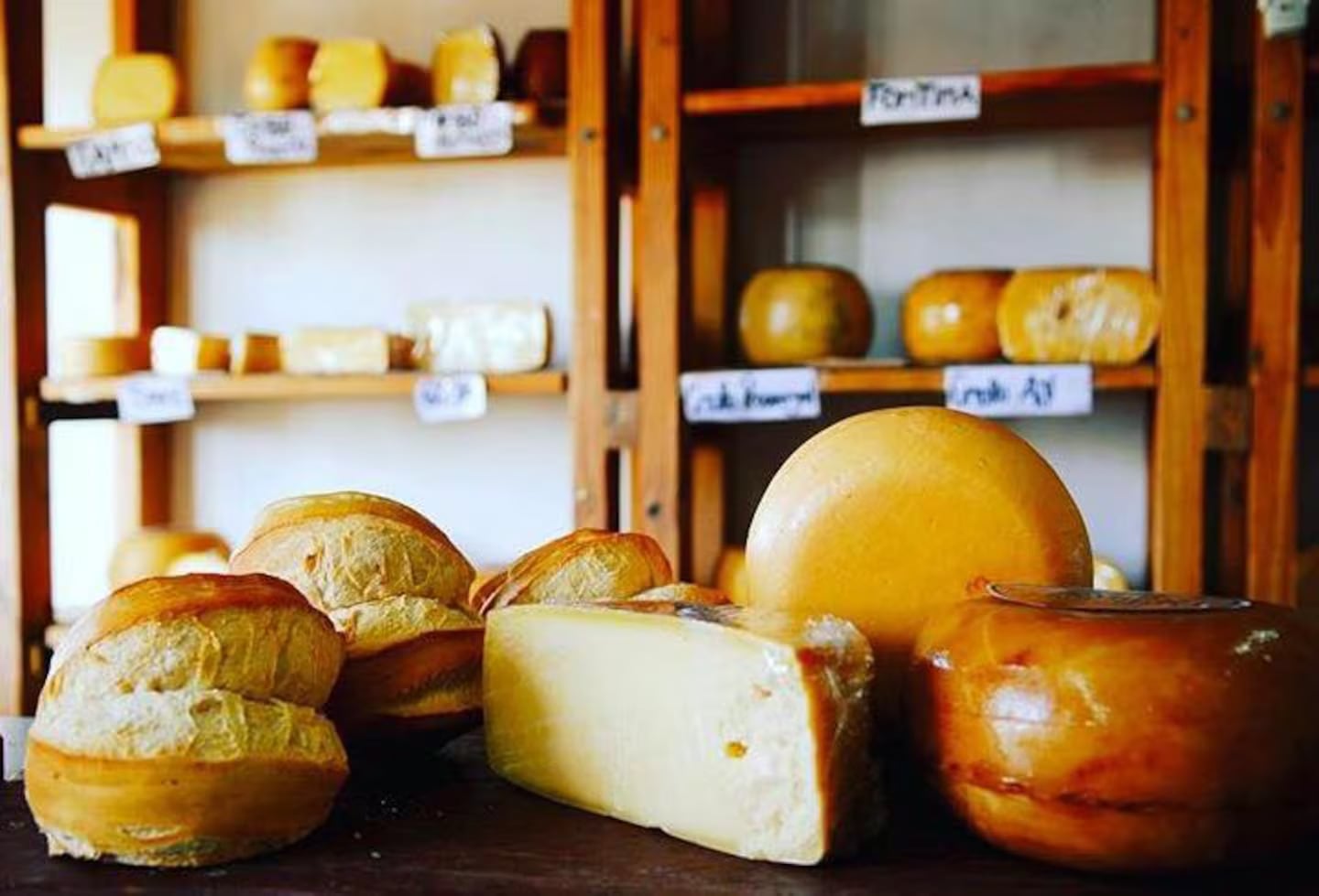 El pueblo que está una hora y media de Buenos Aires, ideal para hacer la “Ruta del Queso” en el día