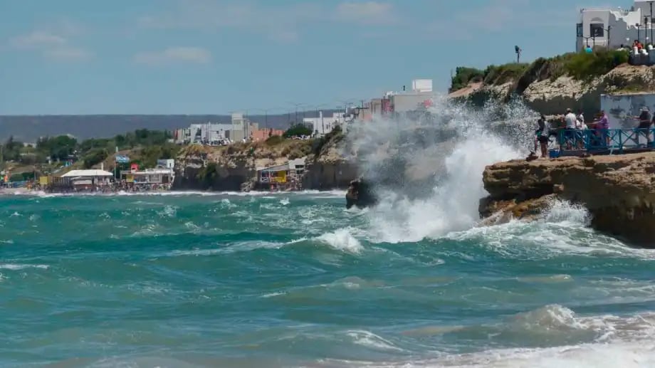 Impresionantes Mareas en Las Grutas Podrían Alcanzar los 9 Metros Este Fin de Semana