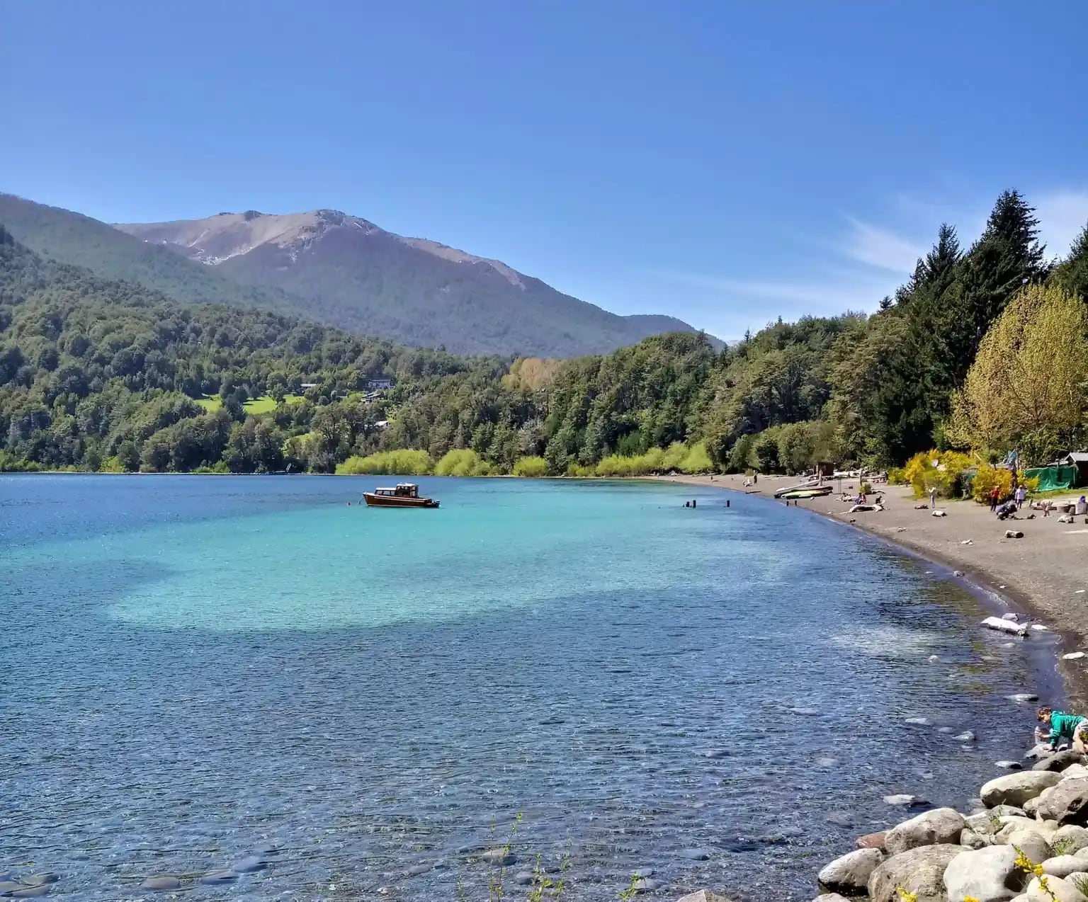 Patagonia: Roca, Villa la Angostura y Lago Puelo lideran en hospitalidad