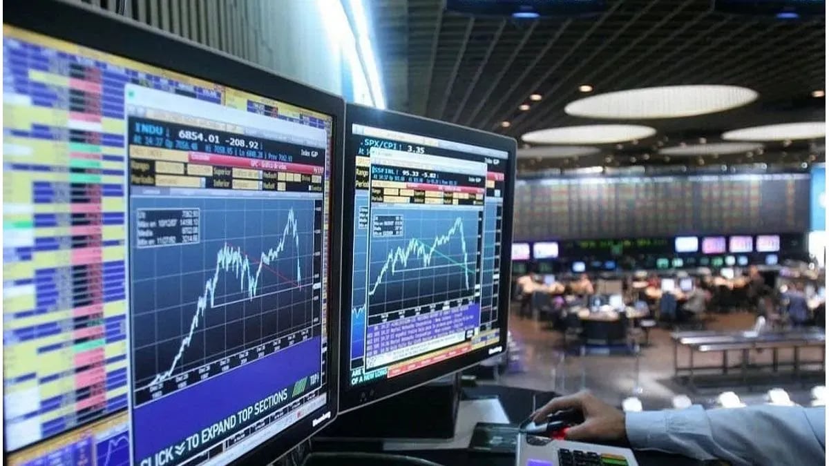 Contrastes económicos: cae la pobreza, sube el dólar y se dispara el riesgo país