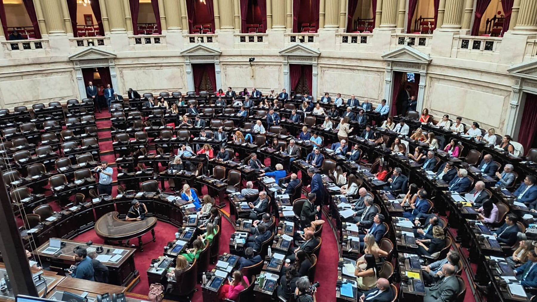 El Senado acelera otros debates pero sigue sin definir sobre Ficha Limpia