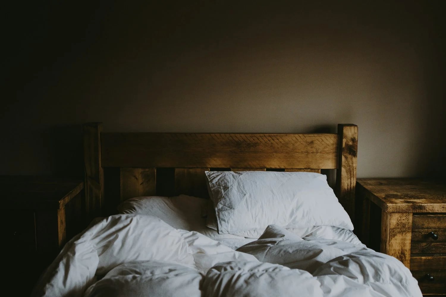 Dormir separados, ¿un problema o la clave para una relación sana?