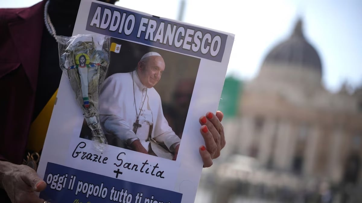 El Gobierno le baja el pulgar al feriado propuesto por UxP para homenajear al papa Francisco