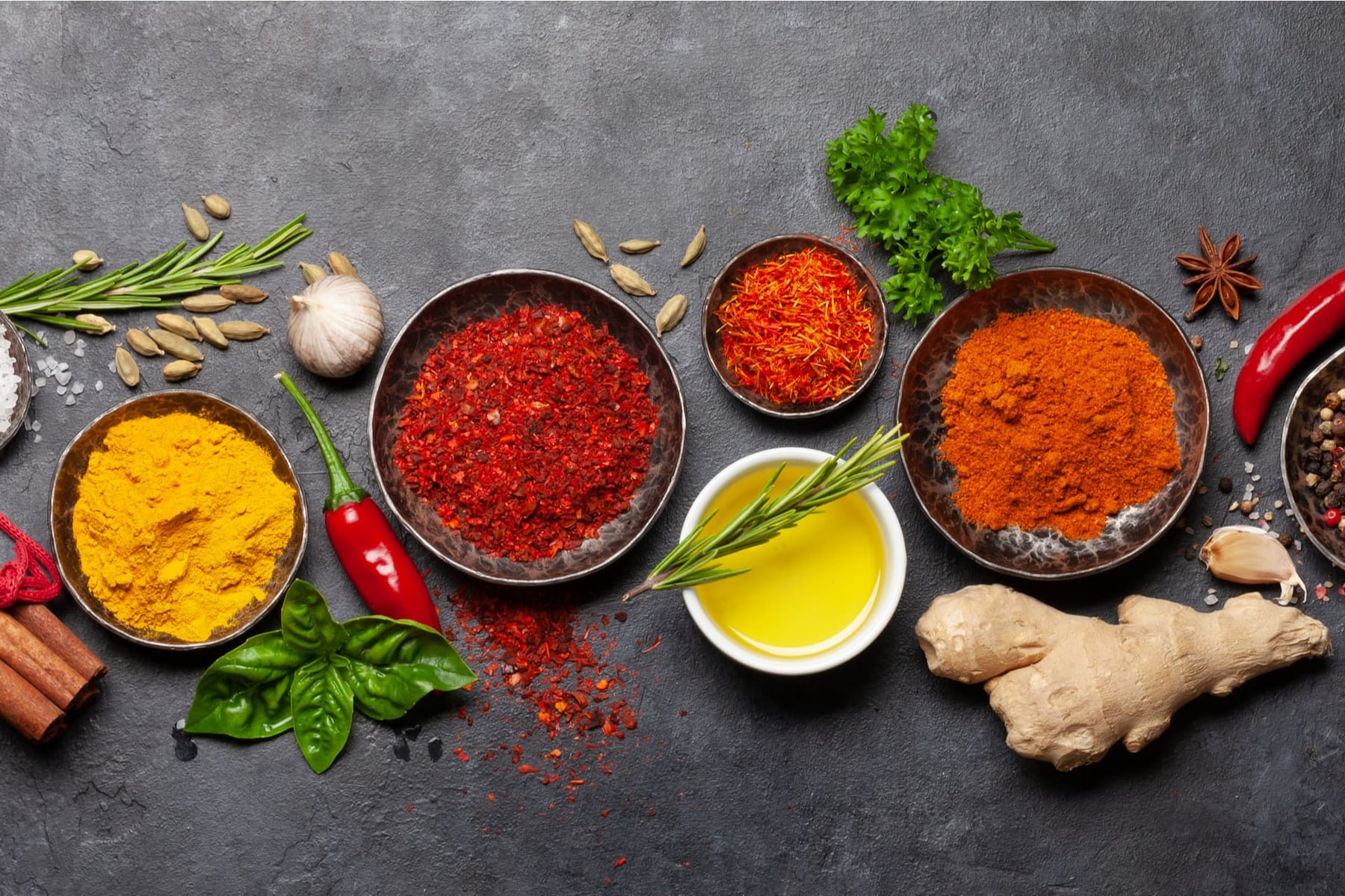 ¿Qué pasa con los condimentos: se vencen o solo cambian de sabor?