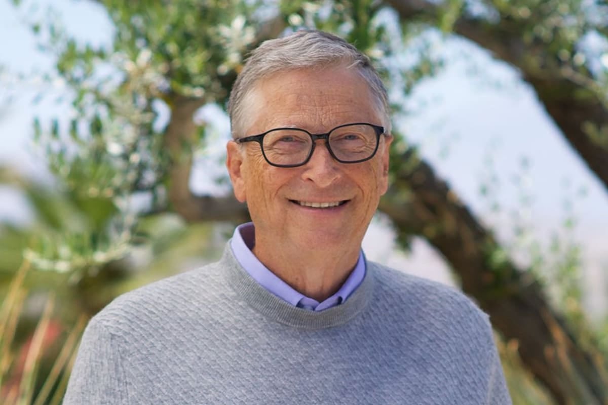 Bill Gates revela las tres carreras con futuro asegurado frente a la IA