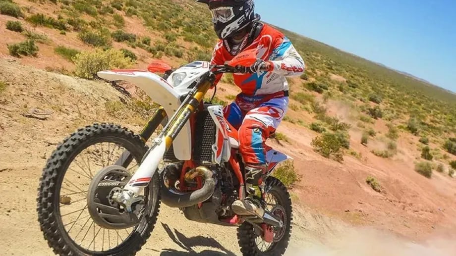 Más de 300 Pilotos Se Dirigen a Anelo para el Emocionante Evento de Enduro APE