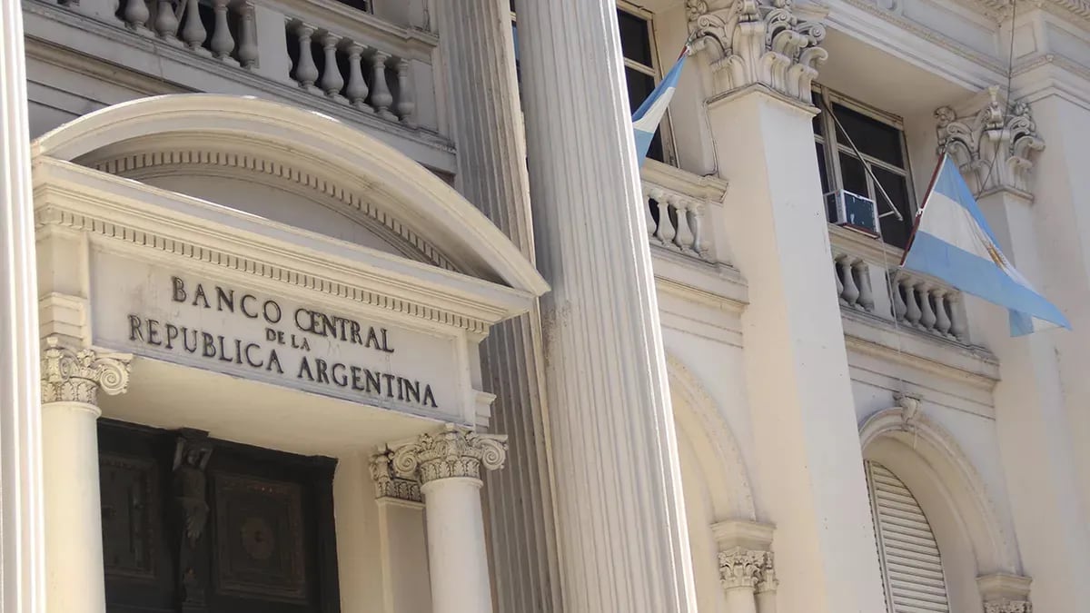 Provincias y empresas enfrentan vencimientos por USD 1.740 millones