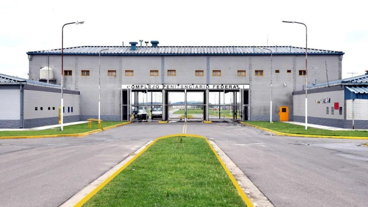 Perpetua para detenido en Ezeiza acusado de ordenar homicidios