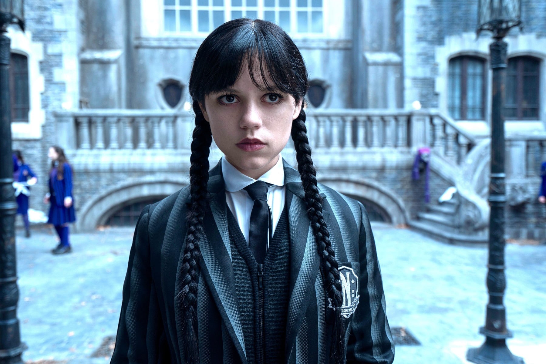 Tras críticas, ‘Miércoles’ llega al final de temporada y Netflix promete más