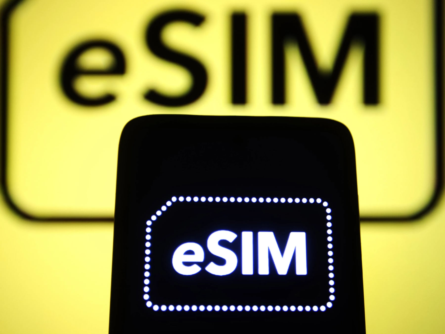 ¿Qué riesgos de seguridad plantea el uso creciente de las eSIM?