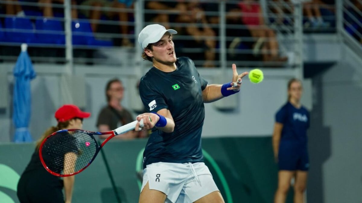 Fonseca opinó sobre Tsitsipas: “Se estresa cuando no consigue victorias”