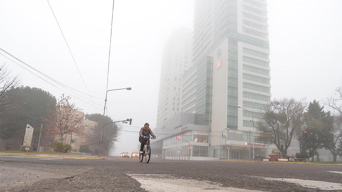 Neuquén tuvo seis días de aire contaminado en agosto, según monitoreo universitario