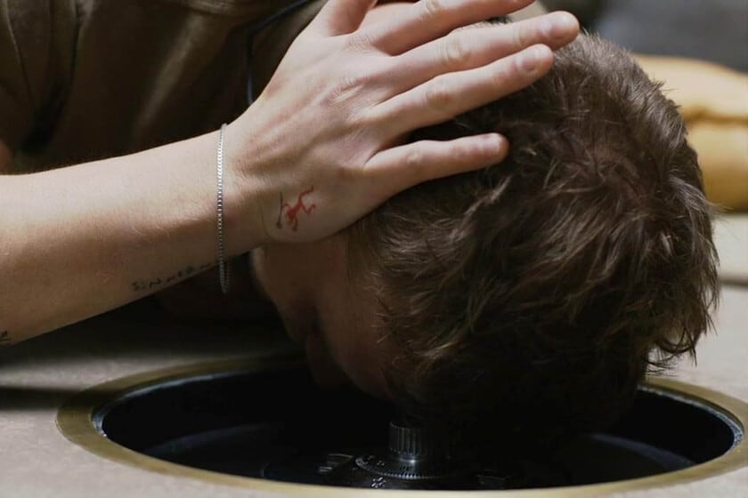 "Un talento único": un thriller de atracos sobre un afinador de pianos con oído excepcional
