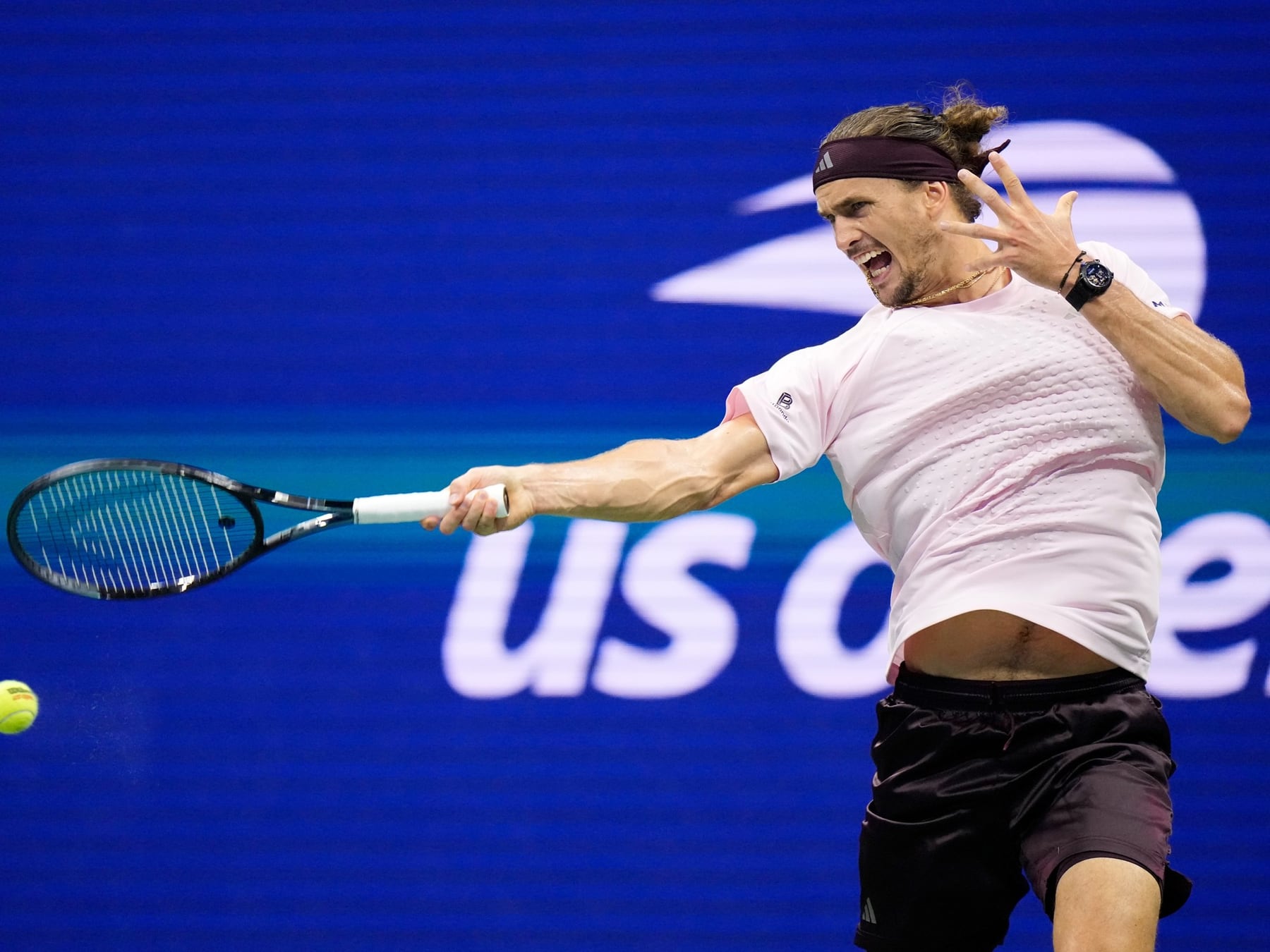 Zverev, Shelton, Tiafoe y Khachanov pelean el título en el US Open
