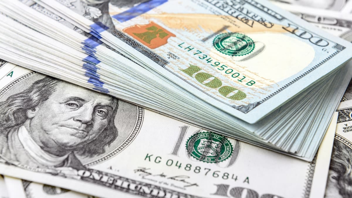 Dólar oficial a $1.530 y blue a $1.545: cuánto cuesta cada variante este lunes