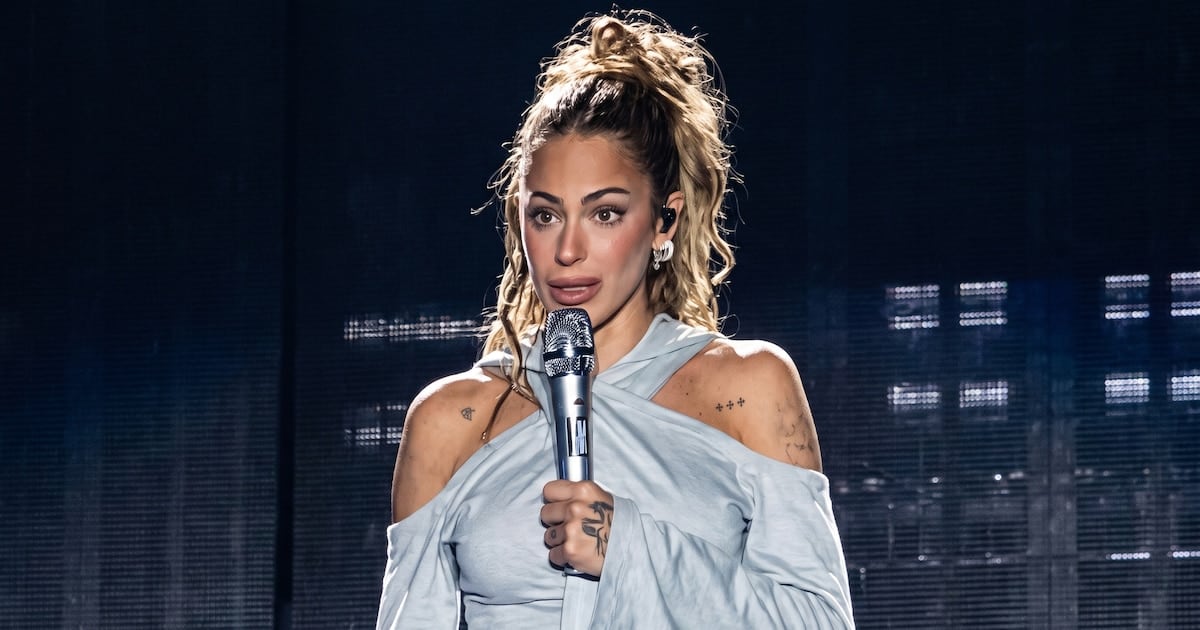 Tini Stoessel habló en escena sobre su diagnóstico de depresión y su tratamiento
