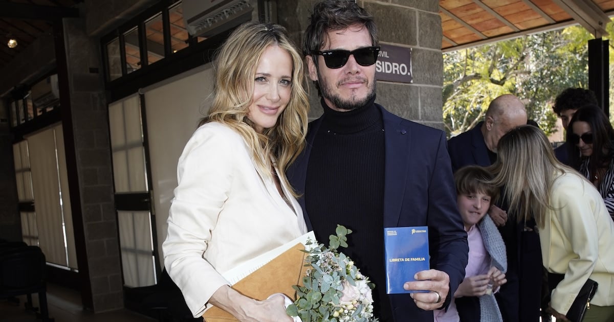 Julieta Prandi y Emanuel Ortega se casaron en San Isidro con 36 asistentes