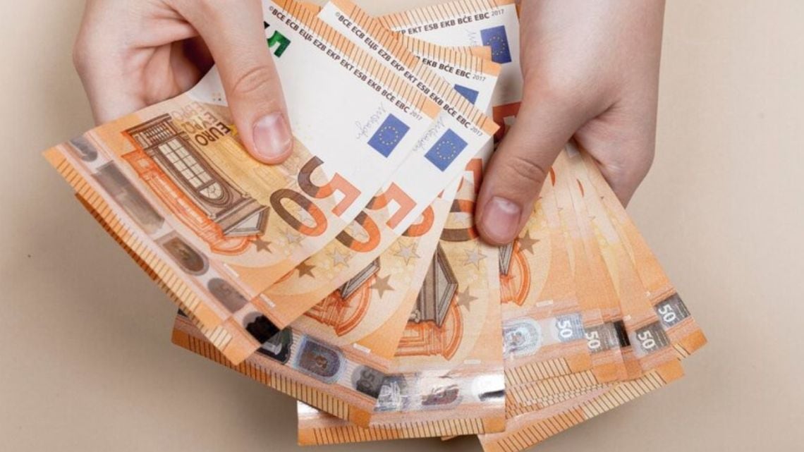 El euro blue cerró sin cambios a $1.844,75 para la venta