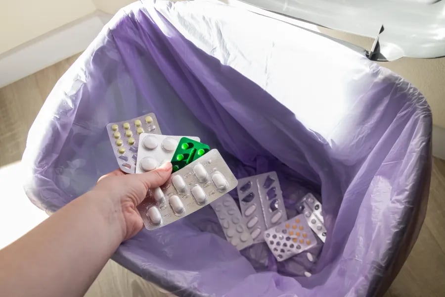 Retiraron medicamentos vencidos de la basura en Neuquén y recordaron dónde entregarlos